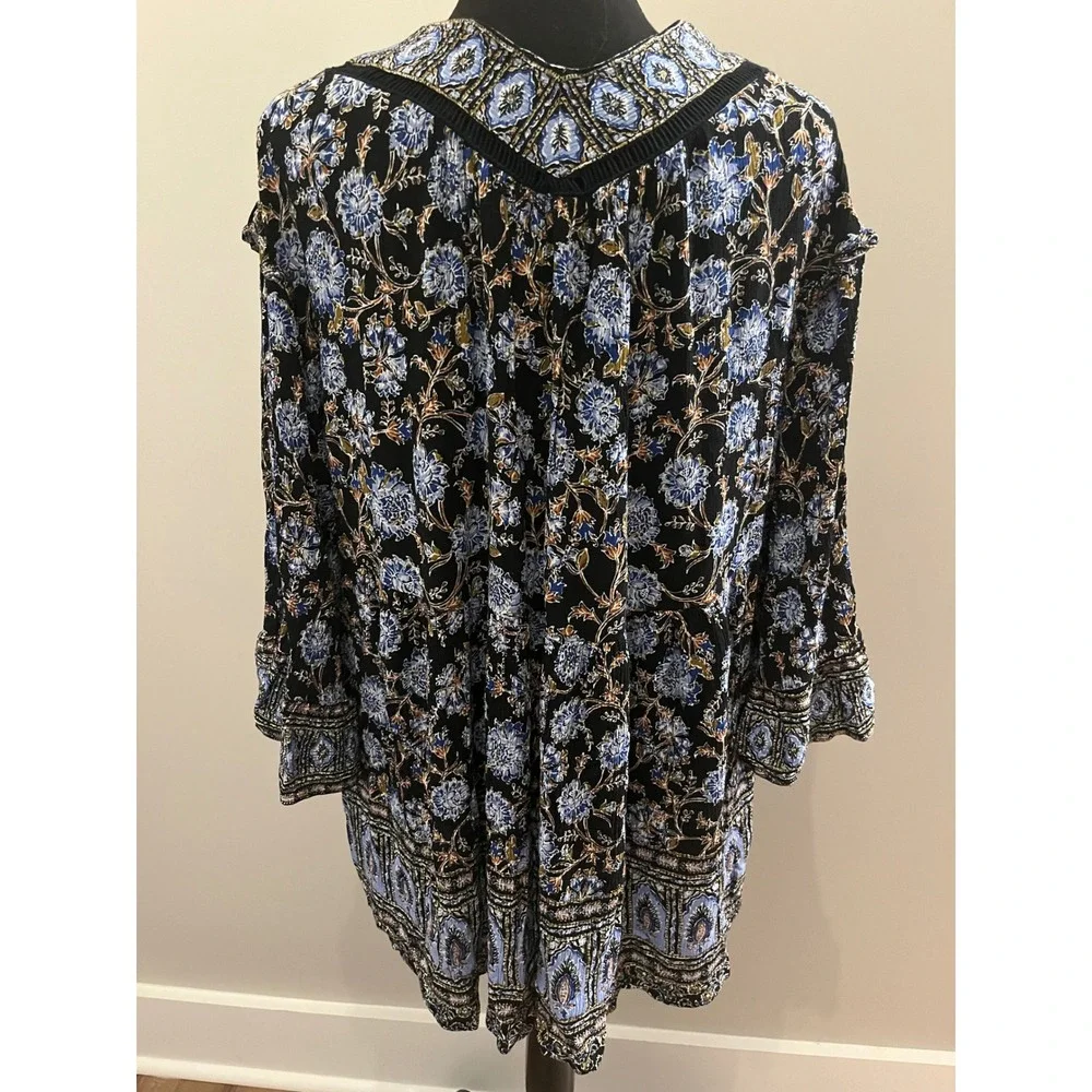 Free People Moonlight Dance Floral Print‎ V Neck Bell Sleeve Boho Tunic Top M